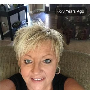 Meet your Posher, Lisa